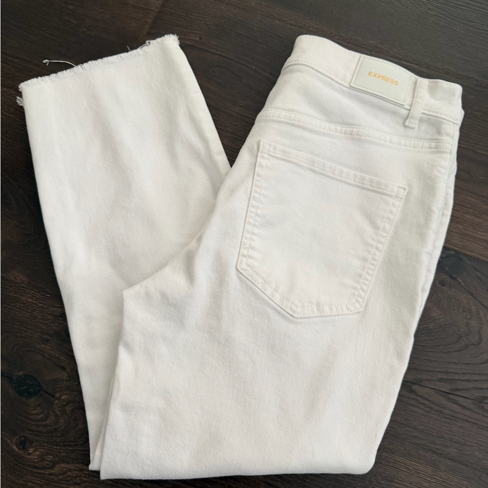 Express Women's White Straight Ankle High Rise Jeans